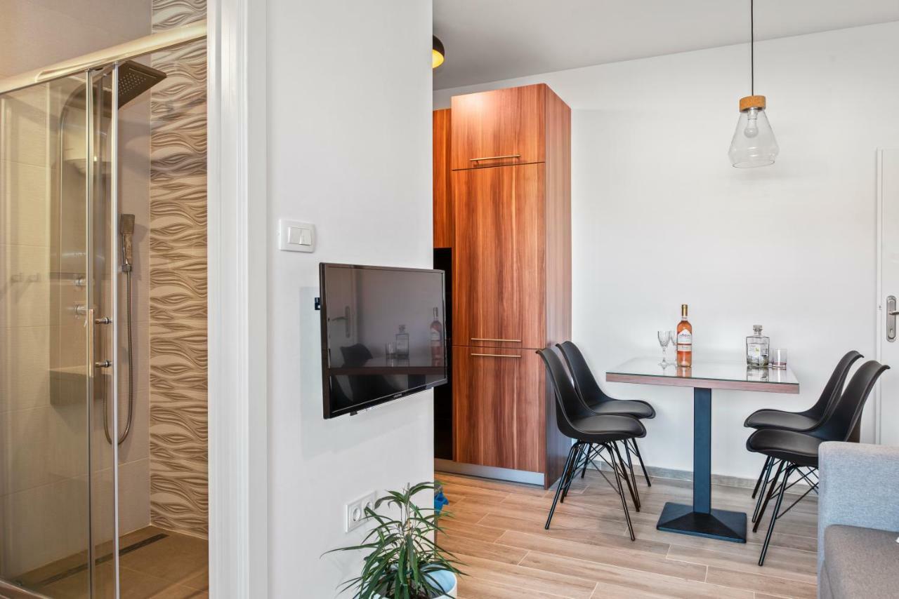 Kurika Anzotica Appartement Šibenik Buitenkant foto
